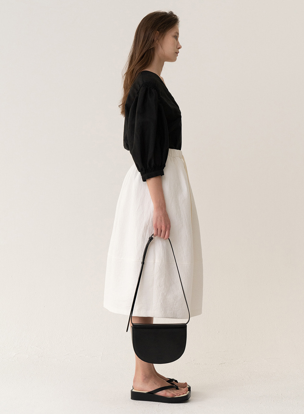 [ESSENTIAL] Baggy Skirt White