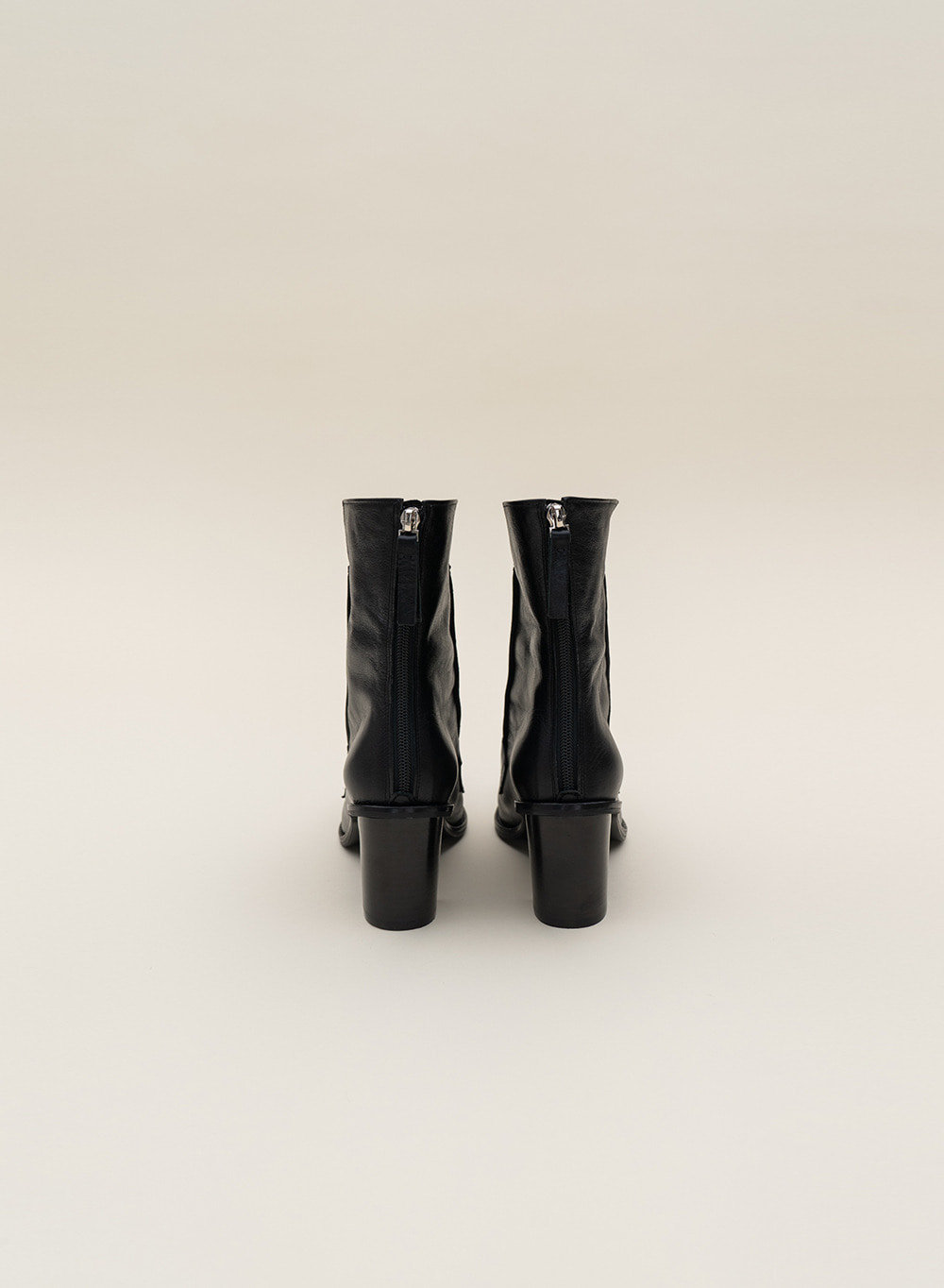 Raw Ankle Boots Black