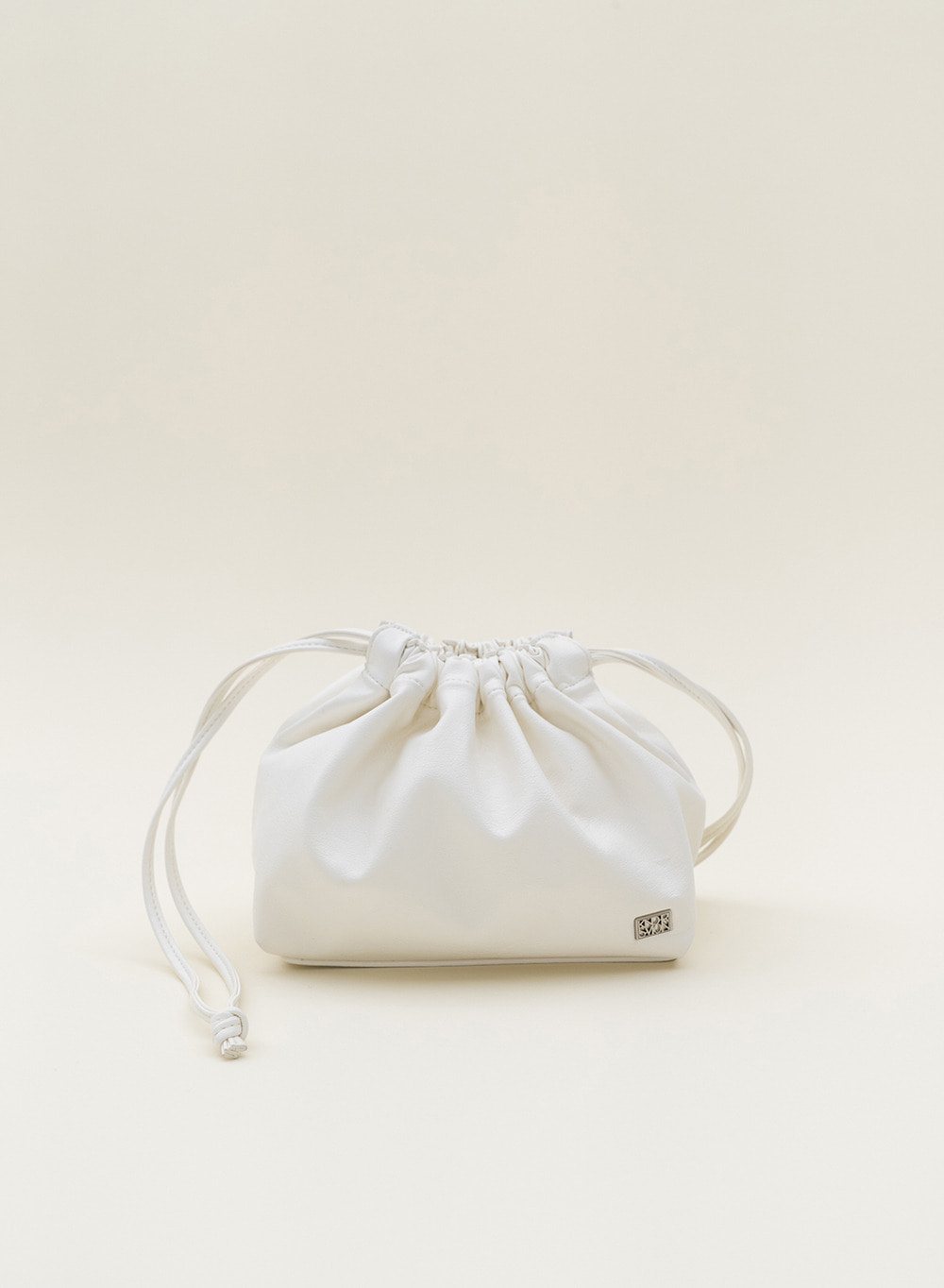 [Exclusive] Drawstring Pouch Ivory