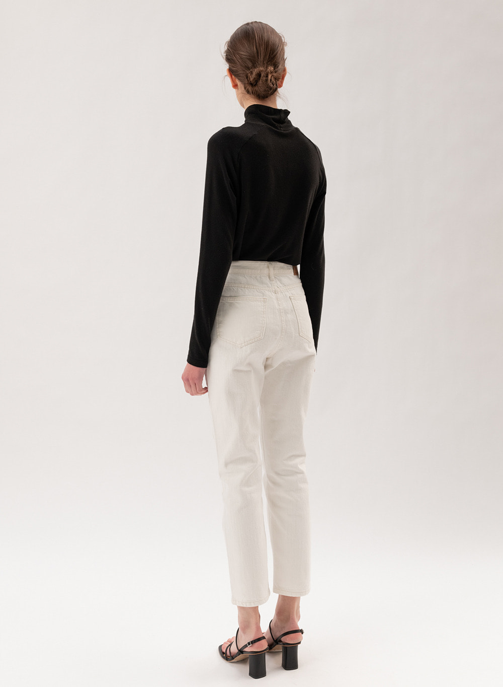 FW21 Slim-Fit Jeans White