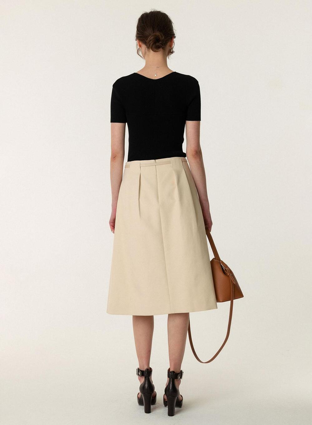 SS23 Minimal Pleats Belted Skirt Vanila