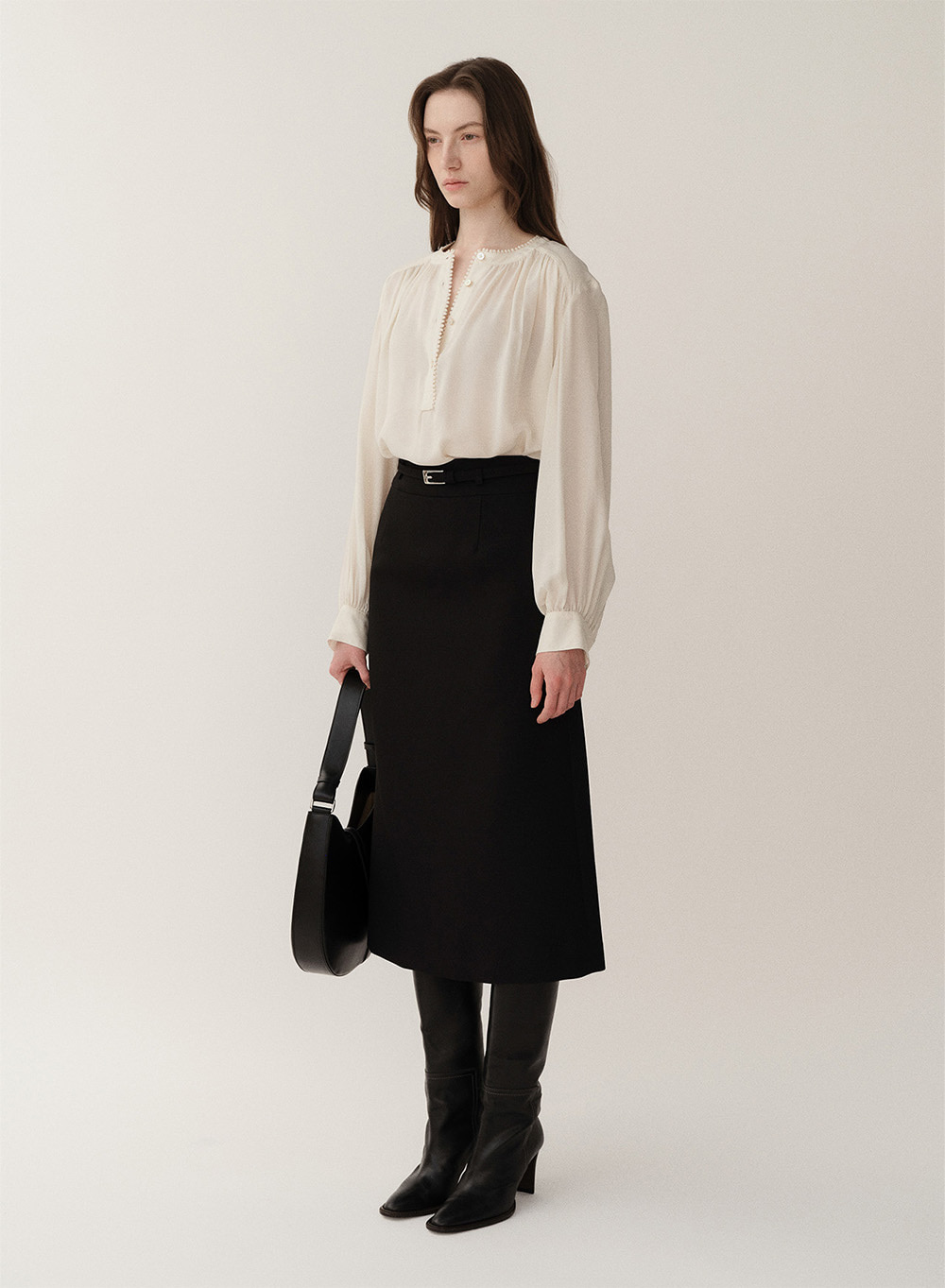 [예약배송] PF23 Twill A-line Belt Skirt Black