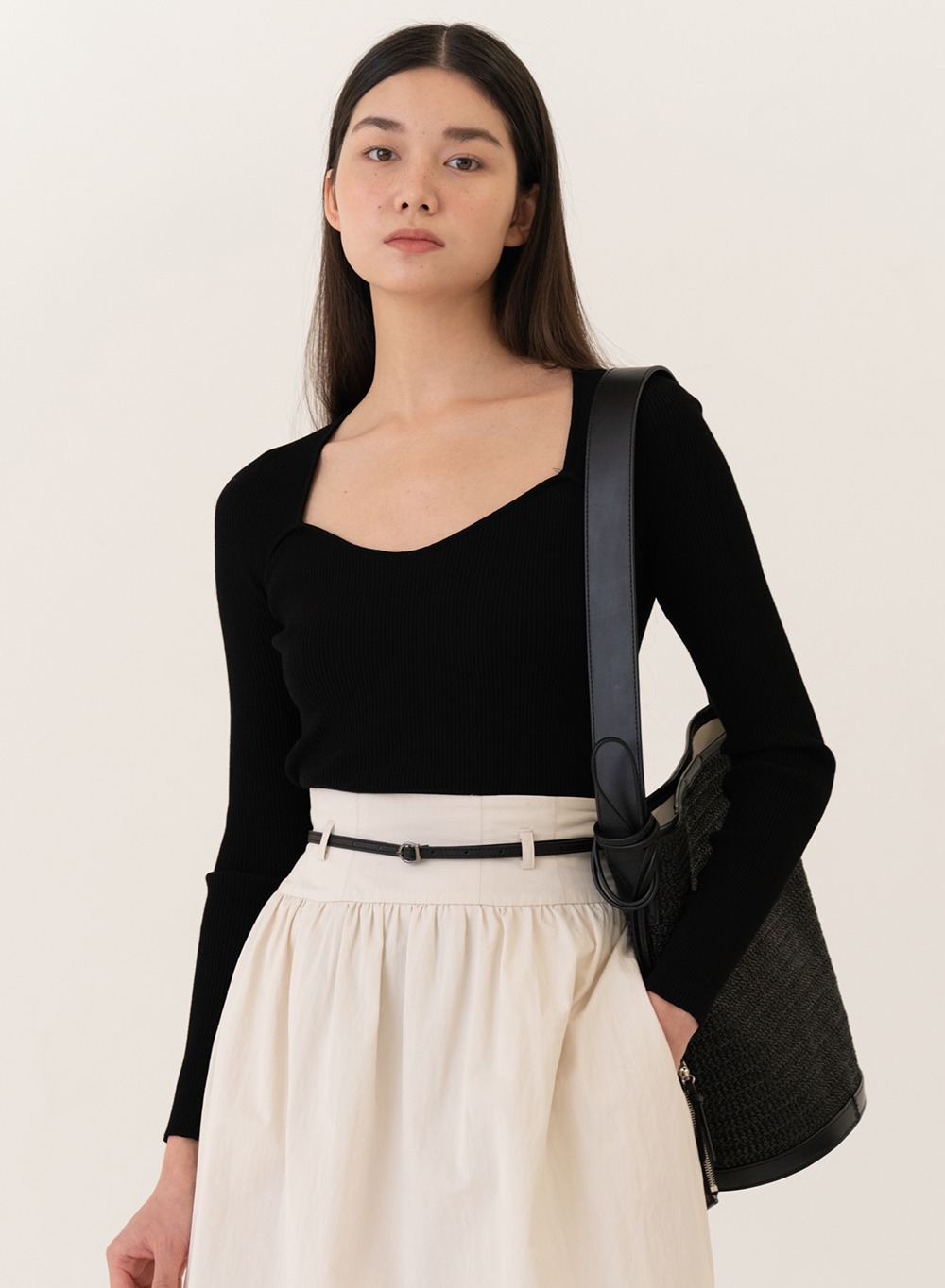 SS22 Heart Neck Knitted Top Black