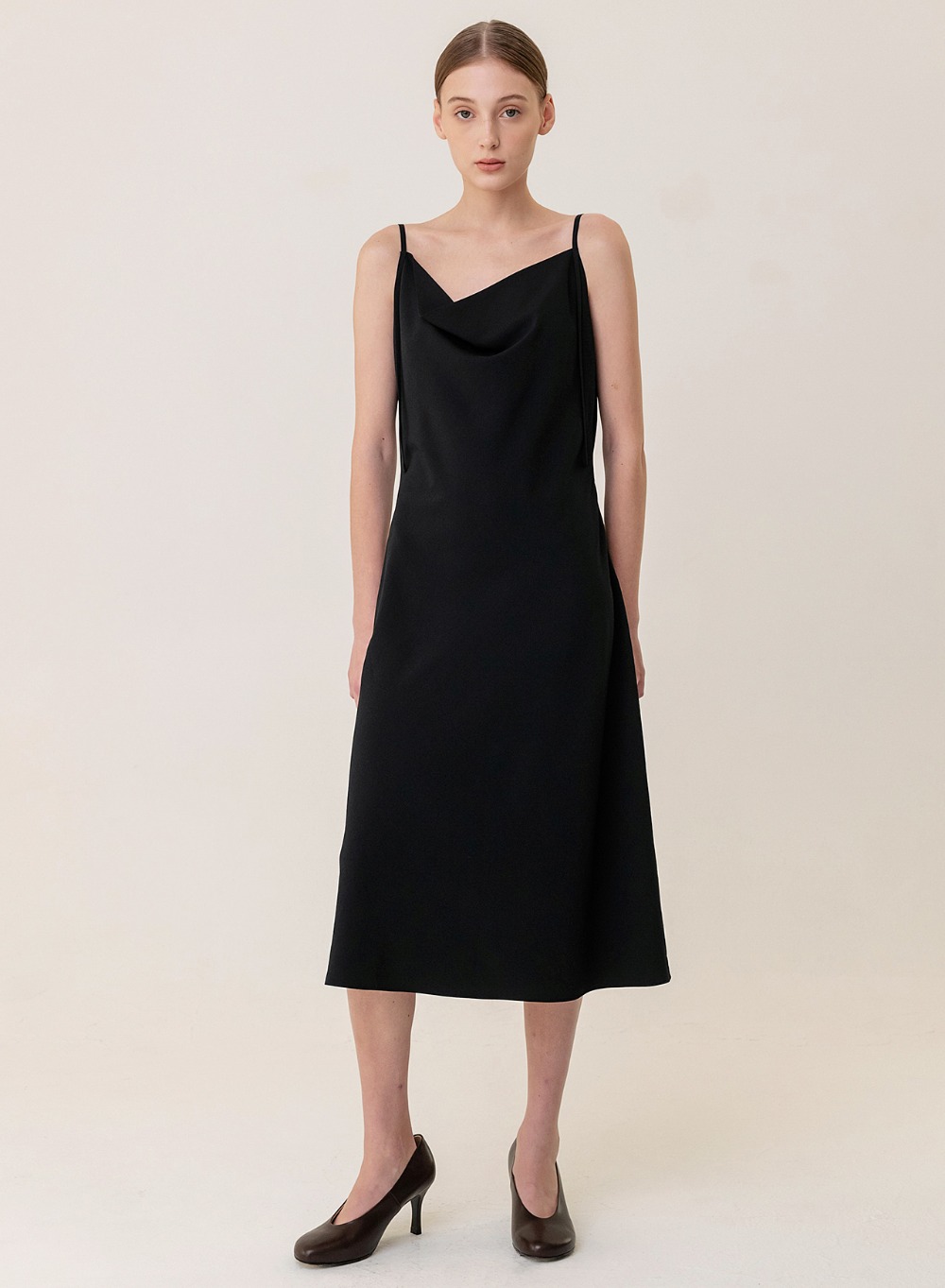 [12/13 출고]Draped Camisole Dress Black
