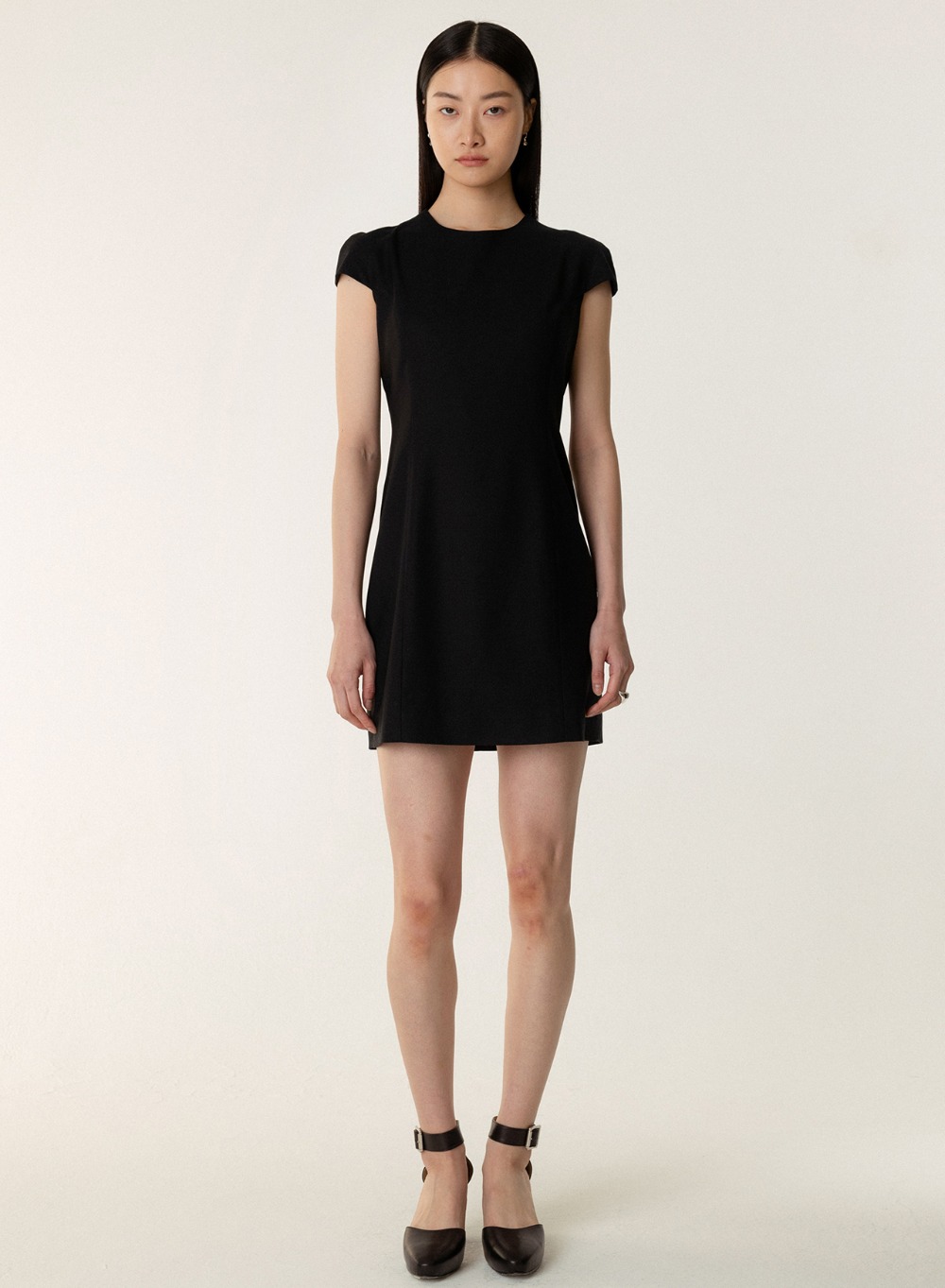 SS23 Shaped Little Mini Dress Black