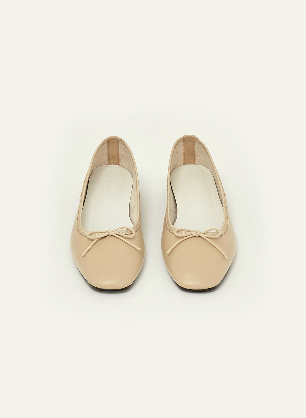 SS24 Marais Ribbon Leather Flat Beige