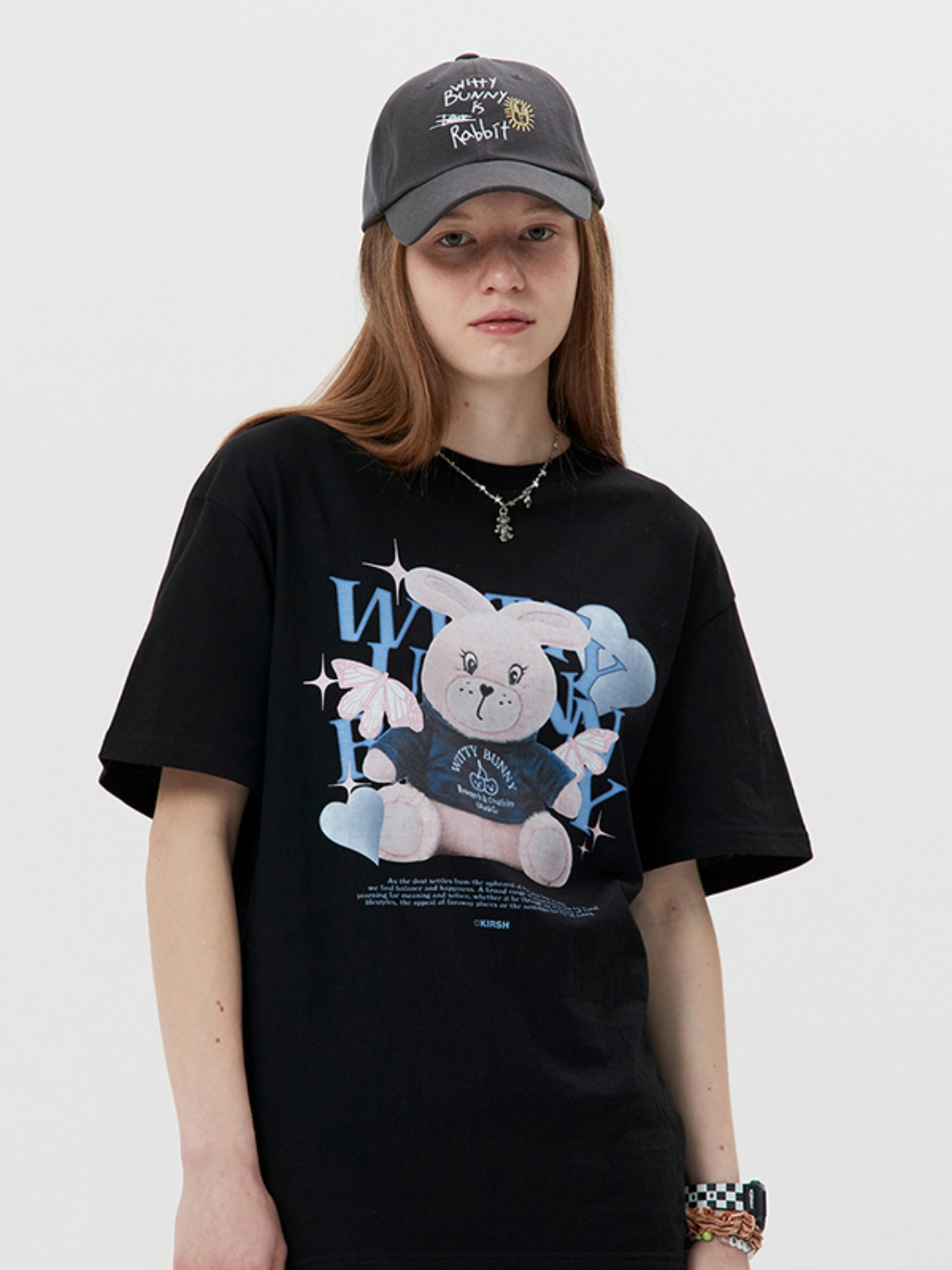 WITTY BUNNY GRAPHIC SHORT SLEEVE T-SHIRT [BLACK]