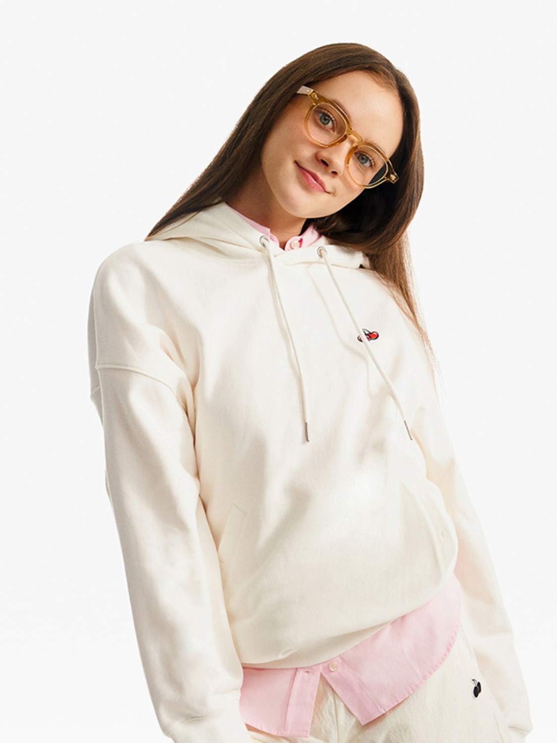 SMALL CHERRY SIDE POCKET HOODIE [IVORY]