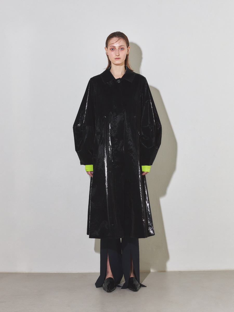 Balloon Trench Coat (Faux Patent Leather)