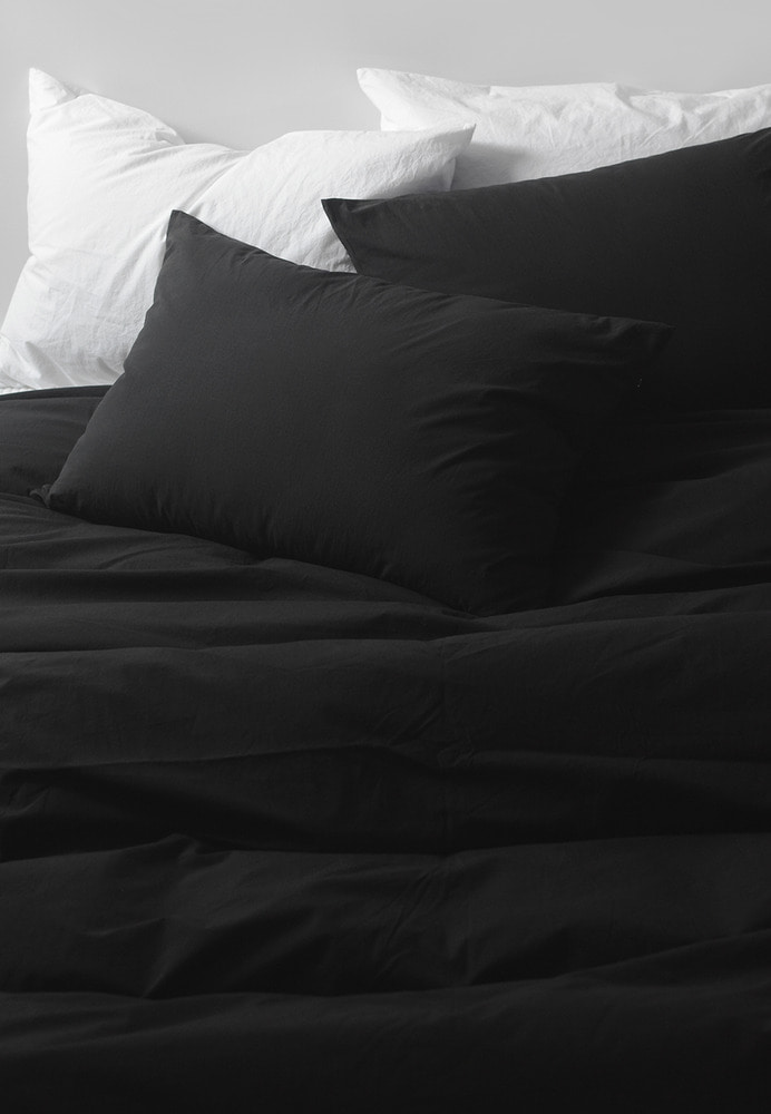 Light Black Bedding Set
