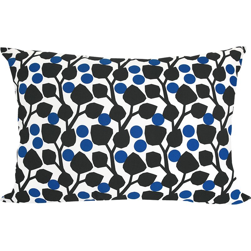 Blueberry Pillowcase by Jessica Nielsen 블루베리 베개 커버 by 제시카 닐슨