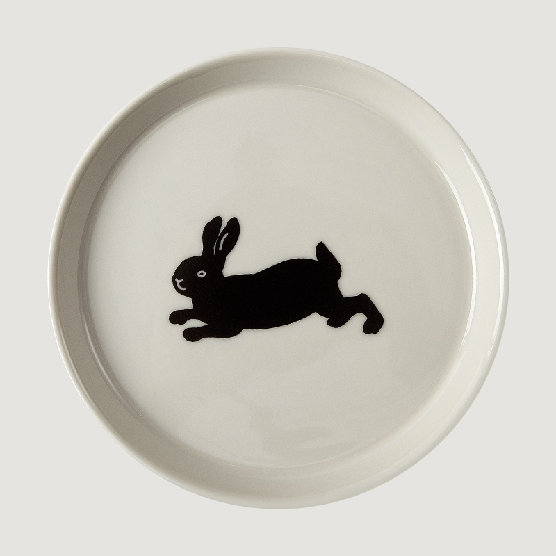 Happy Bunny Side Dish by Hasami해피 버니 접시