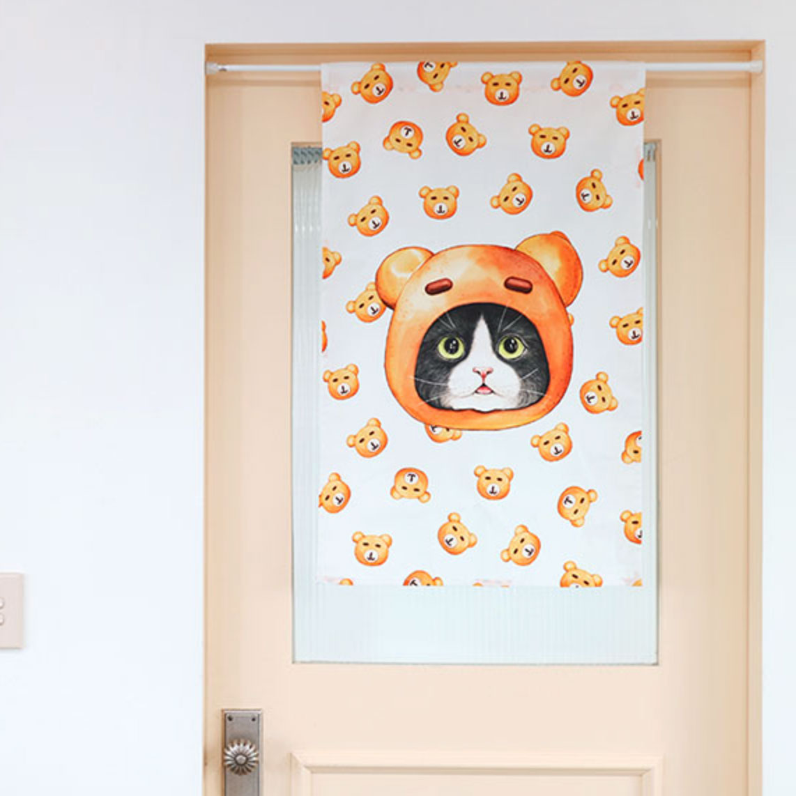 Side curtain - Bear bread cat (51✕81cm)