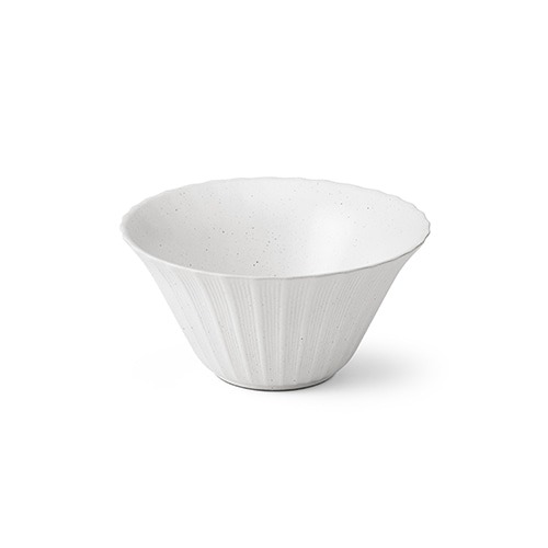 Seashell Series White Noodle Bowl 18
