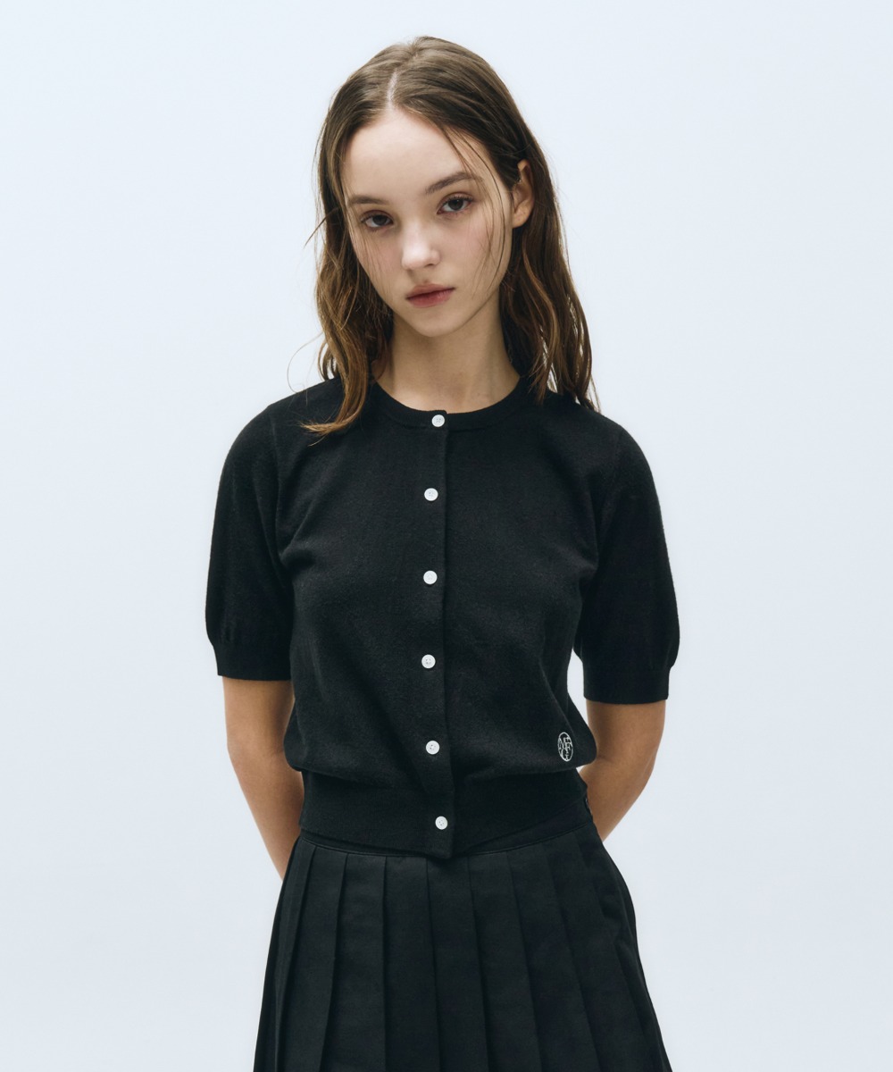W ROUND NECK HALF CARDIGAN black