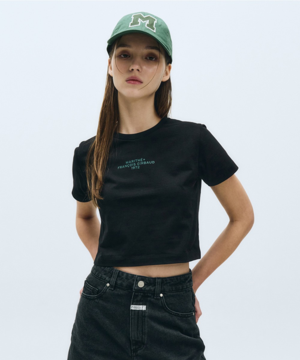 W LETTERING CROP TEE black