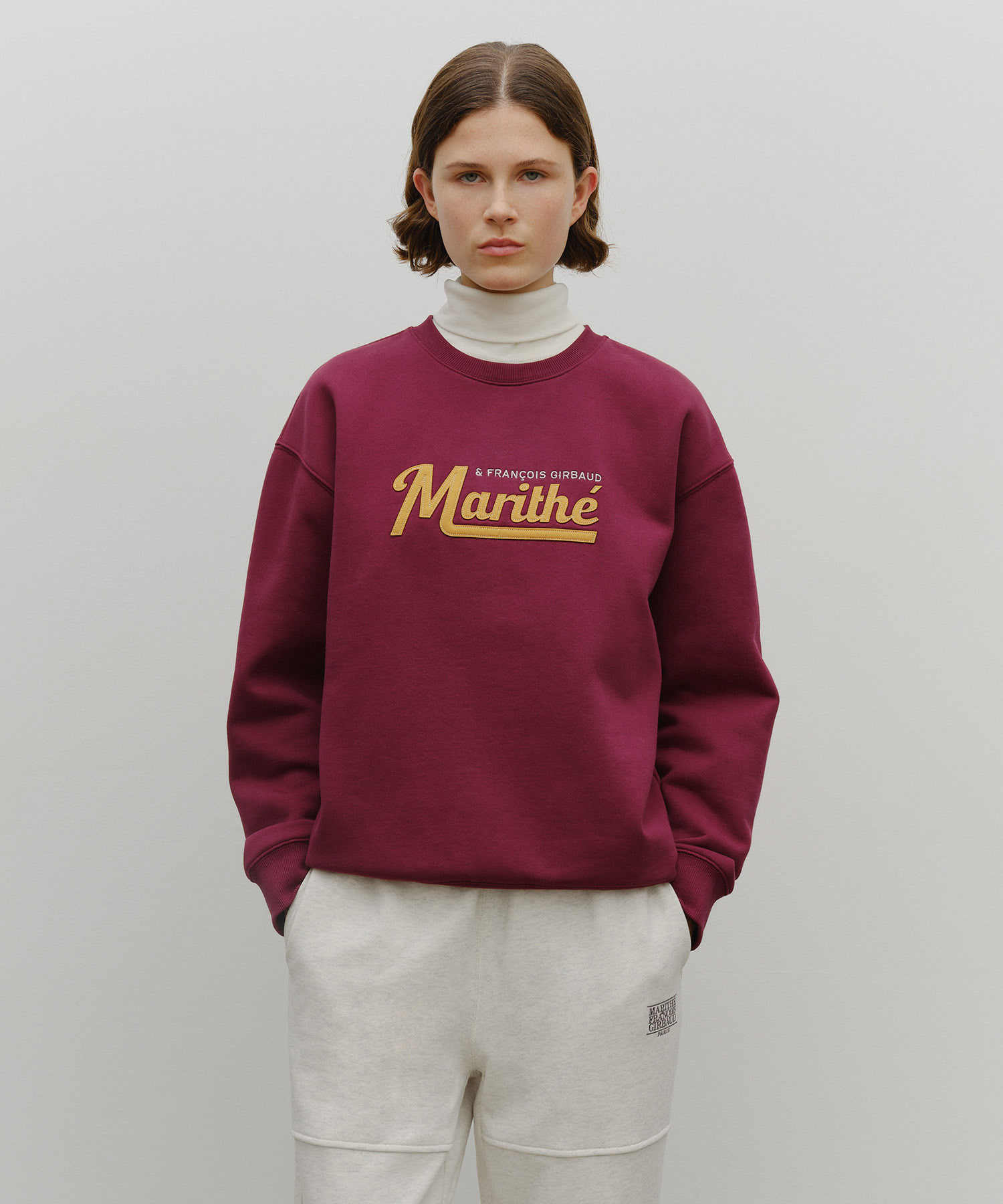 APPLIQUE LOGO OVERSIZED SWEATSHIRT (BRUSHED) burgundy