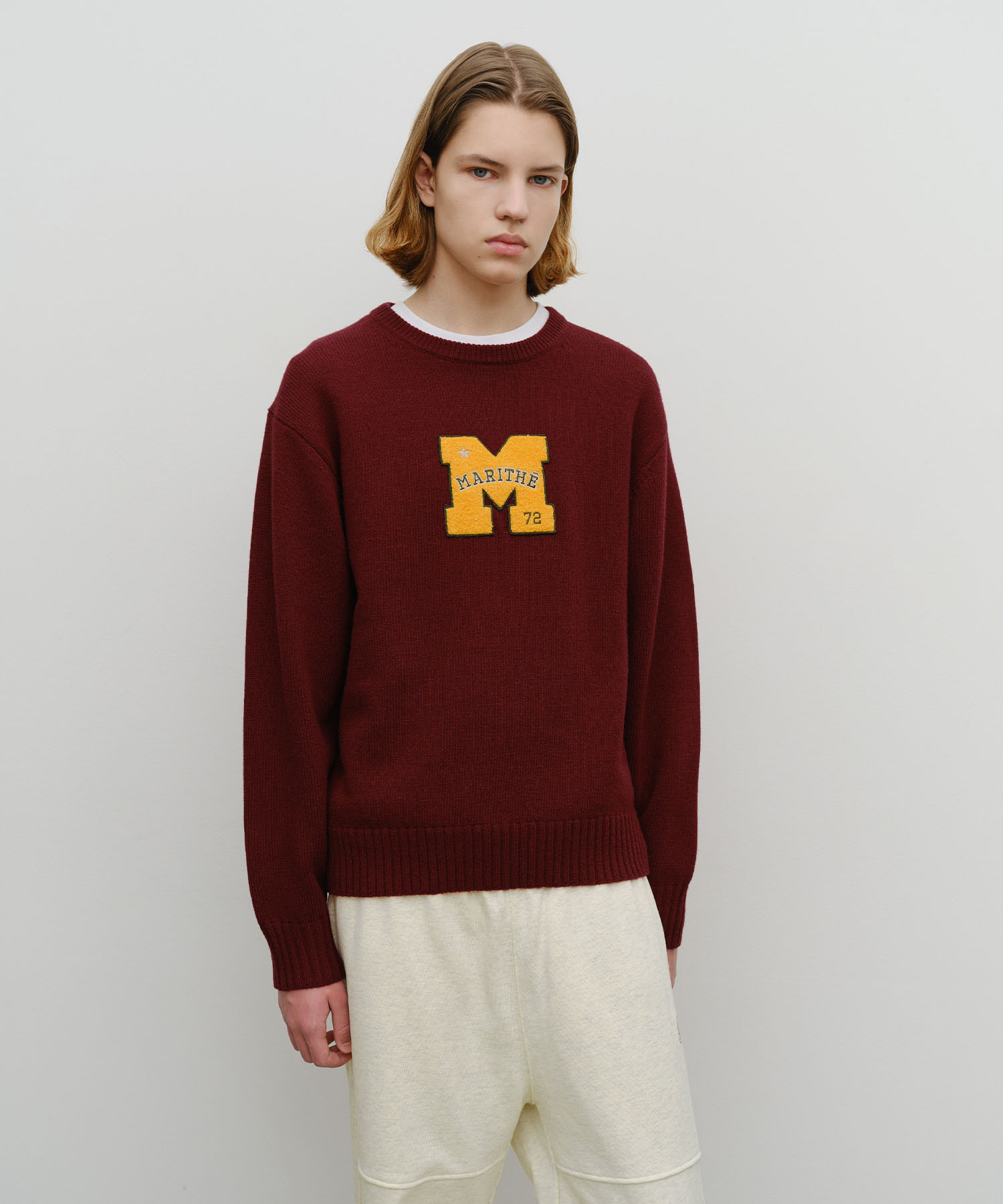 M APPLIQUE KNIT PULLOVER burgundy