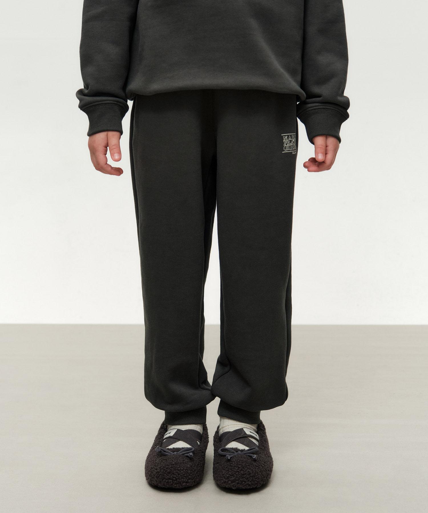 KIDS DOODLE CLASSIC LOGO SWEAT PANTS (BRUSHED) charcoal