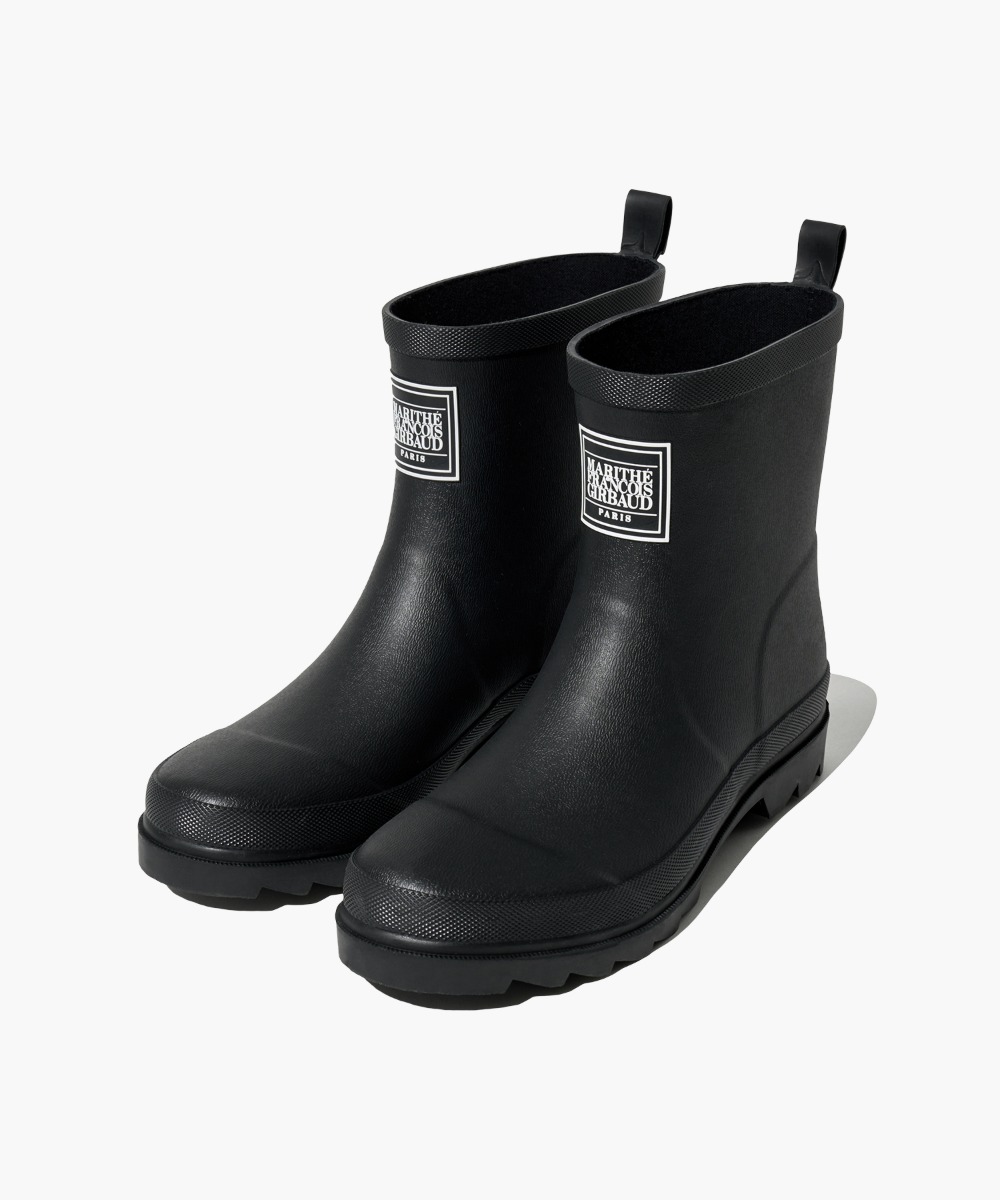 READY FOR RAINY DAYS - MARITHÉ+FRANҪOIS GIRBAUD