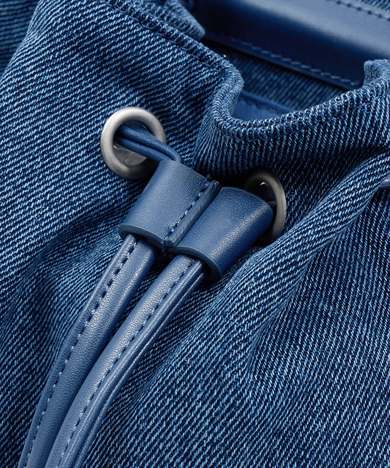 [MARITHE] ★韓国人気★CLASSIC LOGO BUCKLE BACKPACK CLASSIC LOGO BUCKLE BACKPACK dark blue - MARITHÉ+FRANҪOIS