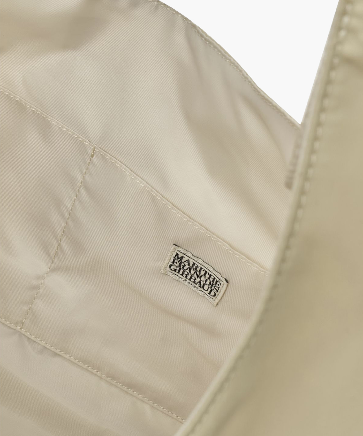 CLASSIC LOGO BUCKLE BIG SHOULDER BAG beige - MARITHÉ+