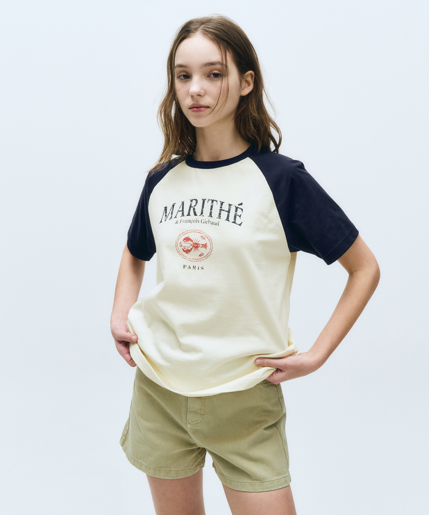 25SS新作◆男女兼用【MARITHE】AEROCOOL RAGLAN GRAPHIC TEE AEROCOOL RAGLAN GRAPHIC TEE navy - MARITHÉ+FRANҪOIS GIRBAUD