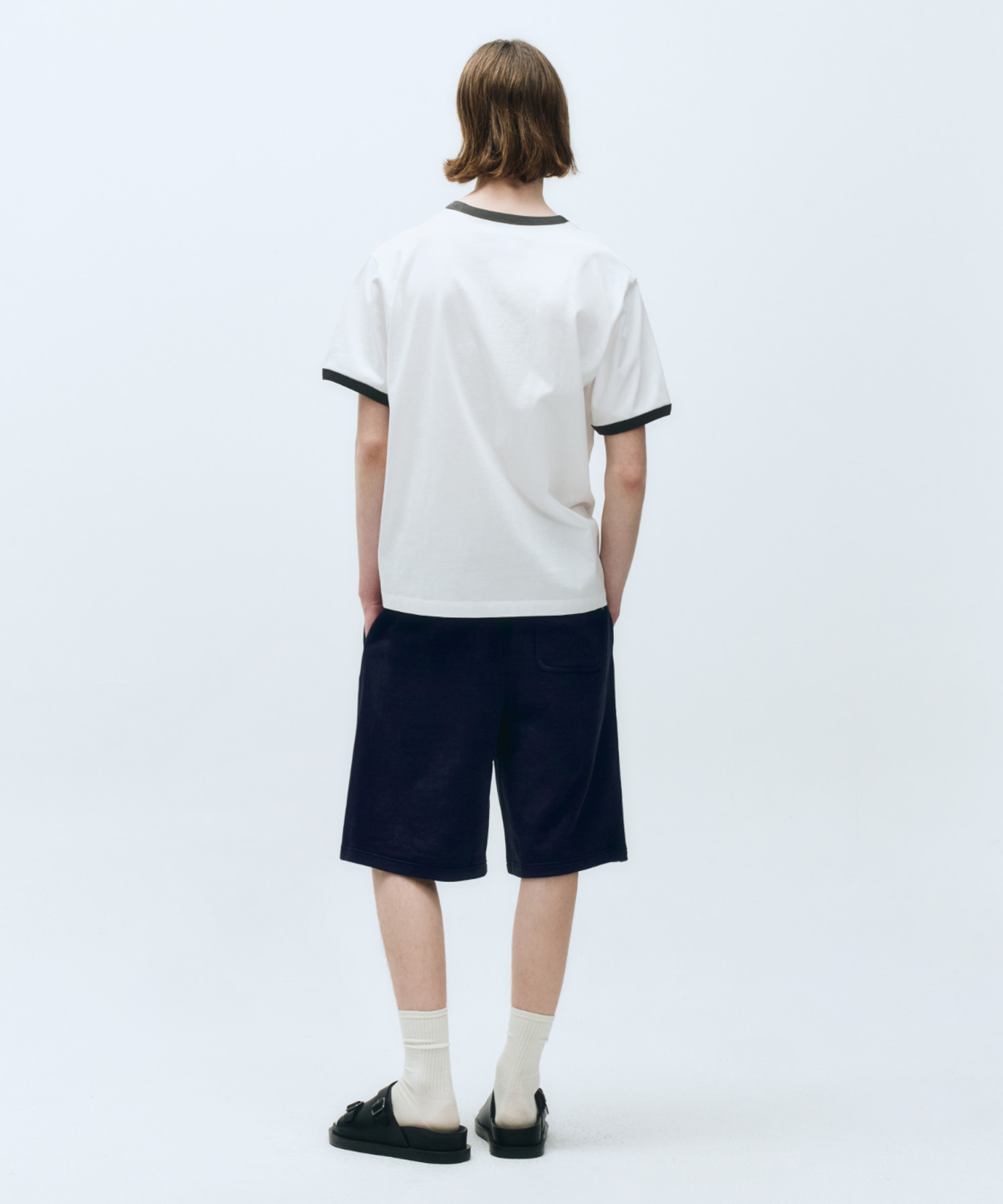 新作韓国アイドル着用【MARITHE】CLASSIC LOGO COLOR POINT TEE 新作韓国アイドル着用【MARITHE】CLASSIC LOGO COLOR POINT TEE