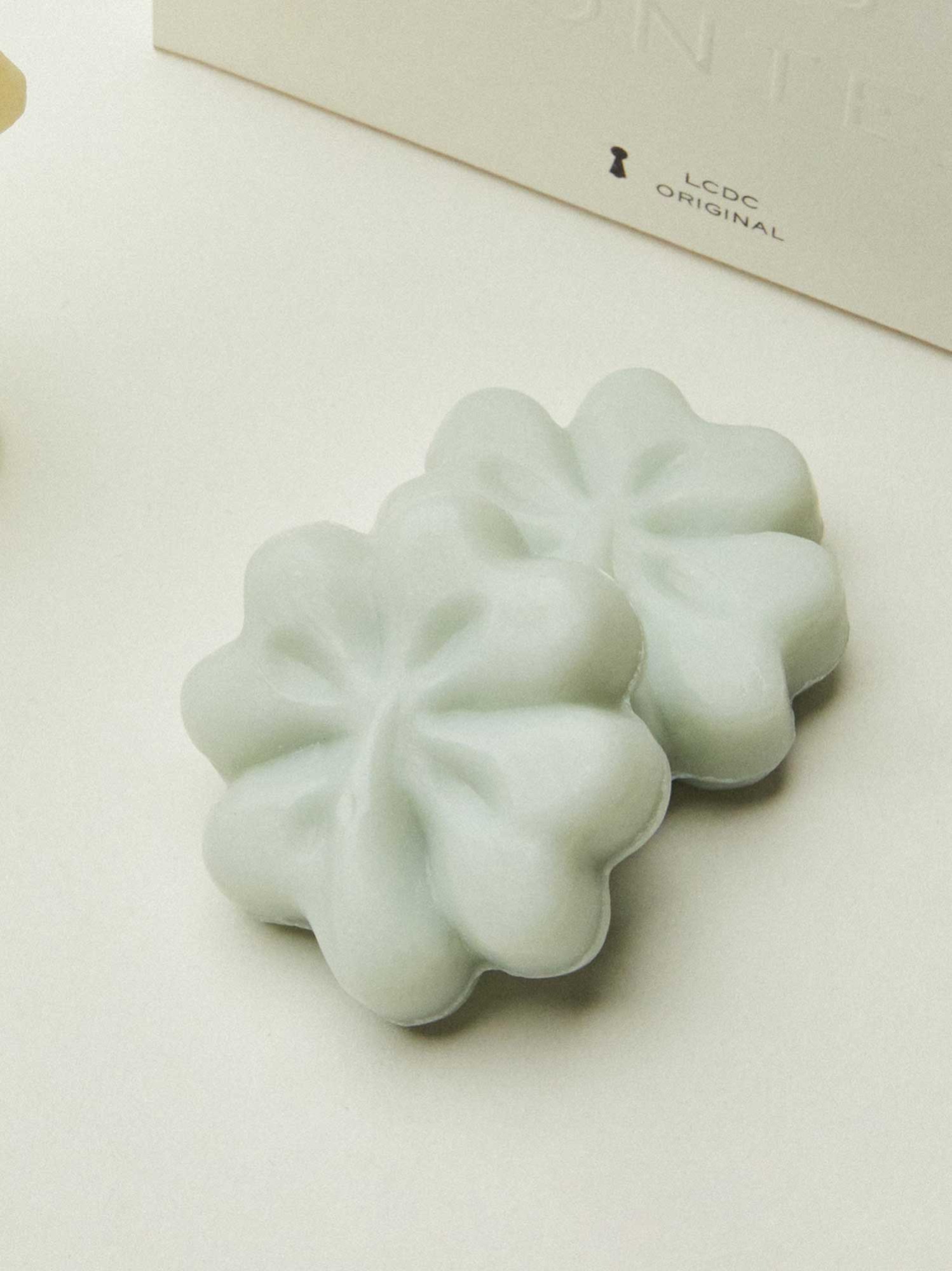 SOAP CLOVER-LILY OF THE VALLEY