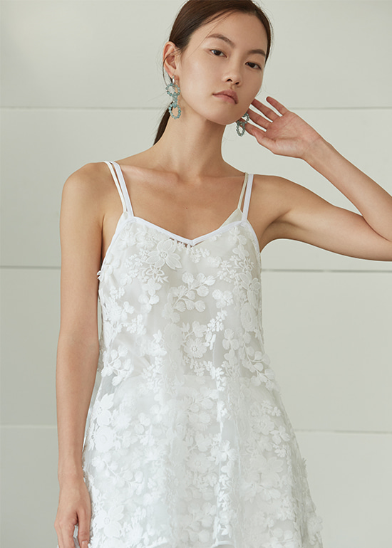snow flower lace sleeveless top