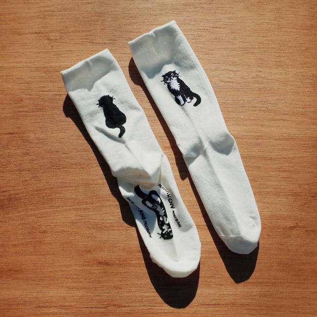 [후긴앤무닌] Front &amp; Back socks ivory