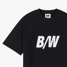 [BW 스튜디오 시리즈] B/W 반팔 티셔츠 [블랙]