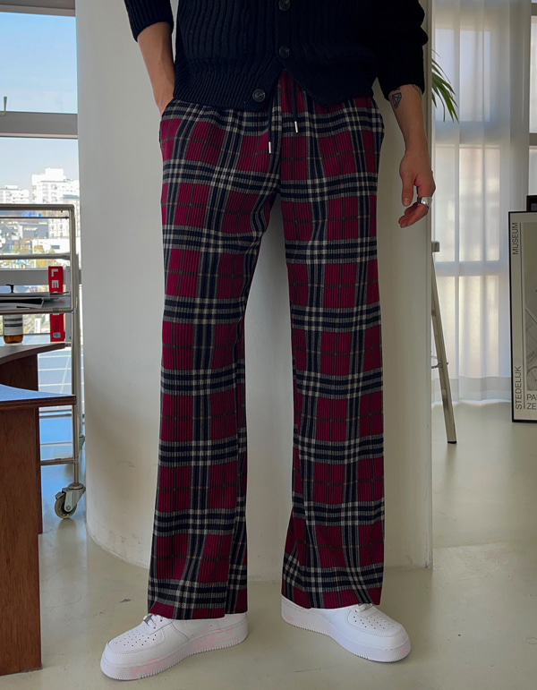 RA Permeal Check Pleated Trousers