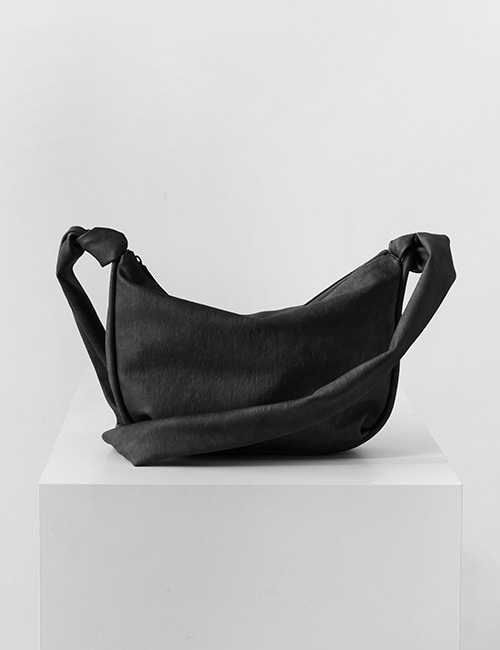 [재입고] cradle bag (fog black)