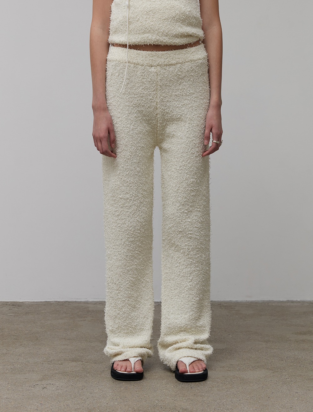 FEATHER KNIT PANTS [IVORY]