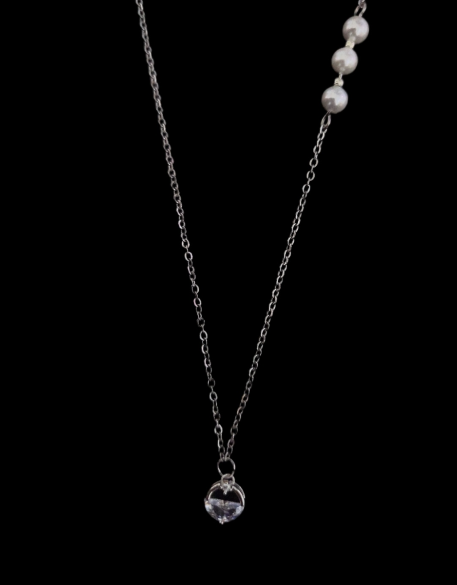 CUBIC PEARL NECKLACE