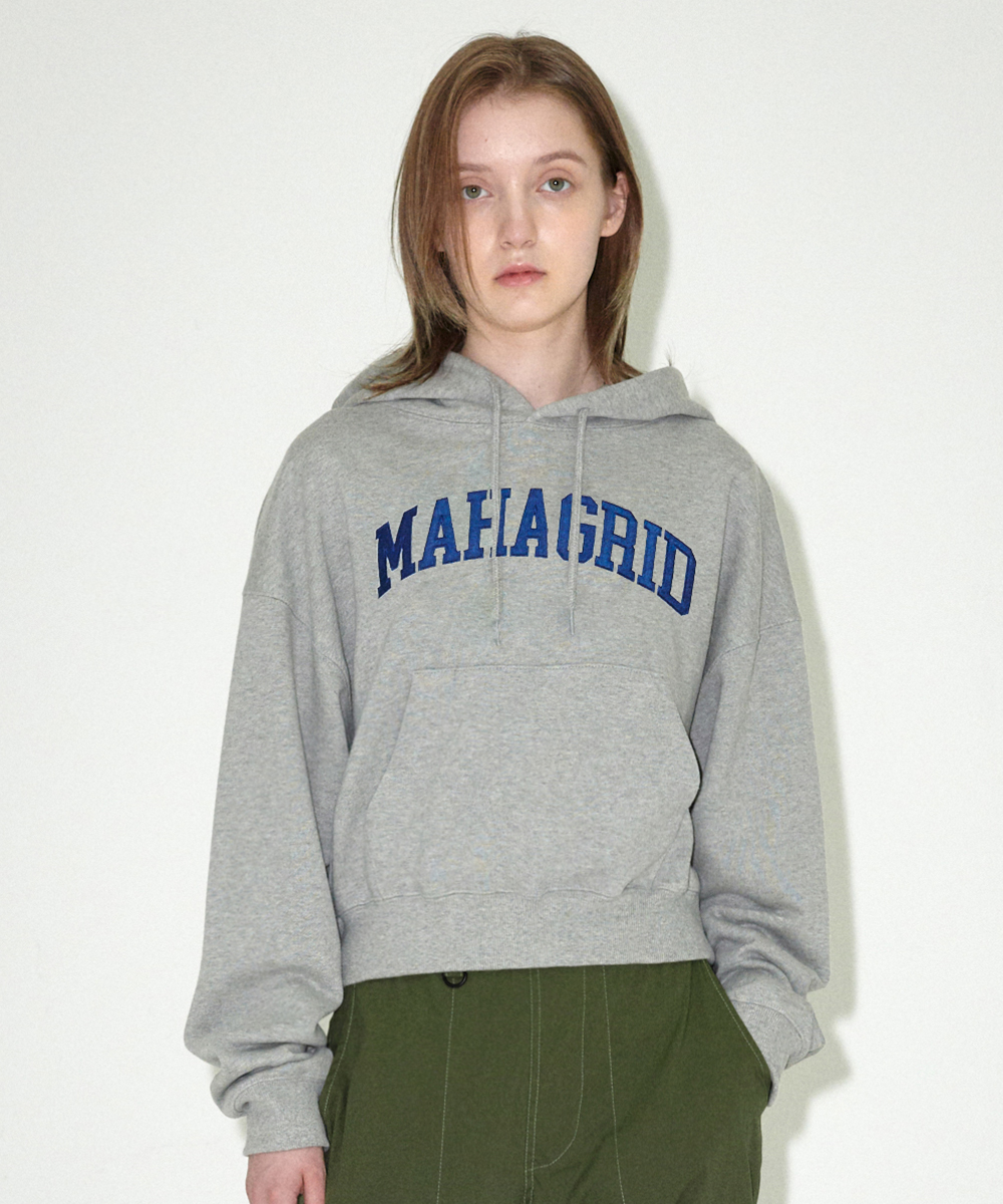 VARSITY LOGO CROP HOODIE [NAVY] - MAHAGRID