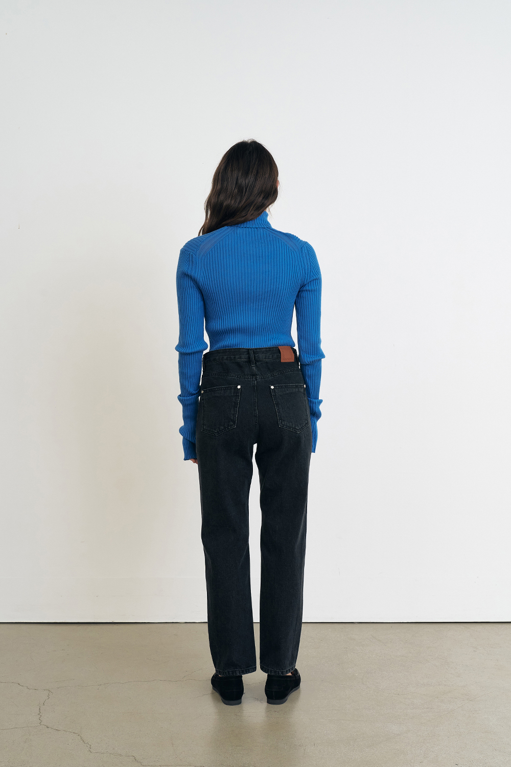 suspenders skirt/pants model image-S9L26