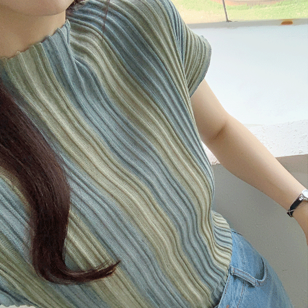 獨特直條紋細褶短袖針織衫