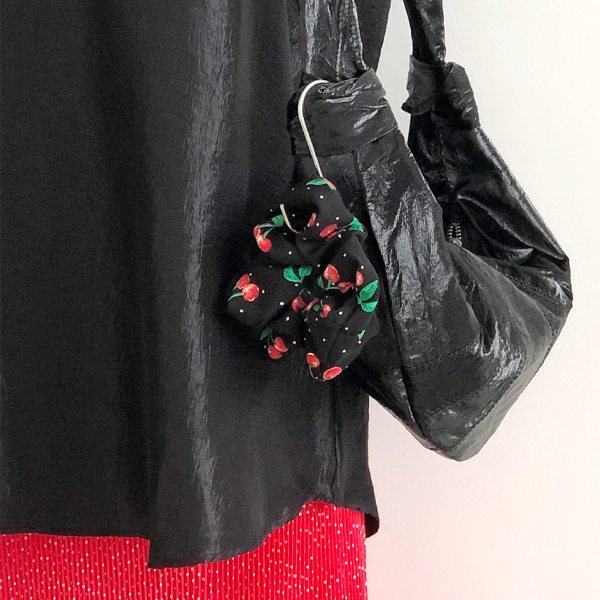 韓国のものです。 Amazon | [Poseon Zes] 【2025 韓国伝統遊び Gonggi（コンギ） セット