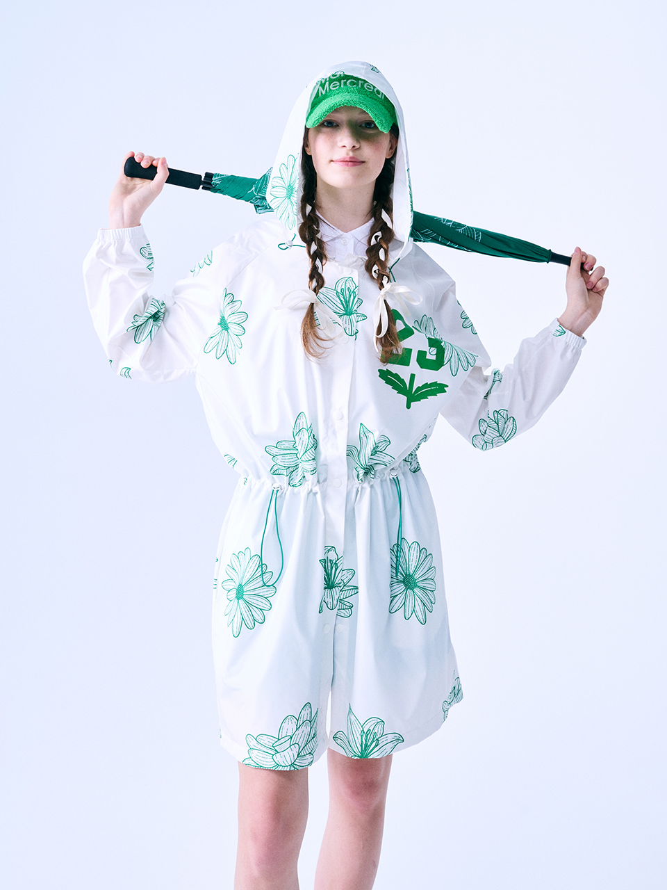 [ACTIF] ALL OVER FLOWER PRINTED RAIN COAT_IVORY GREEN