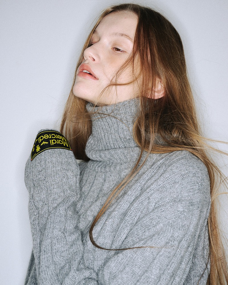 CASHMERE BLENDED CABLE OVERSIZED TURTLE NECK_GREY