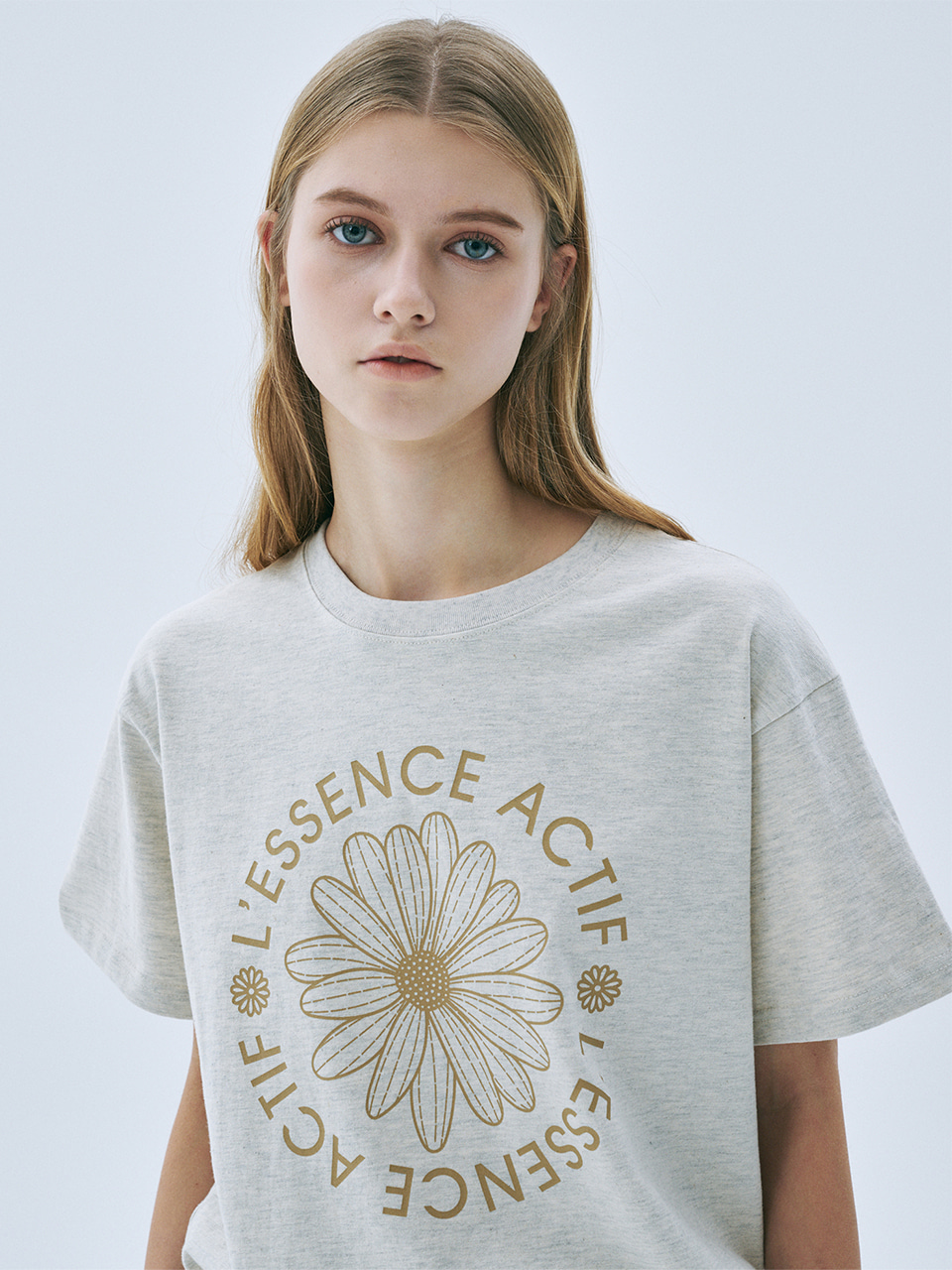 Mardi Mercredi Actif クロップドトレーナー MARDI MERCREDI SWEATSHIRT FLOWERMARDI スウェット 韓国 新作