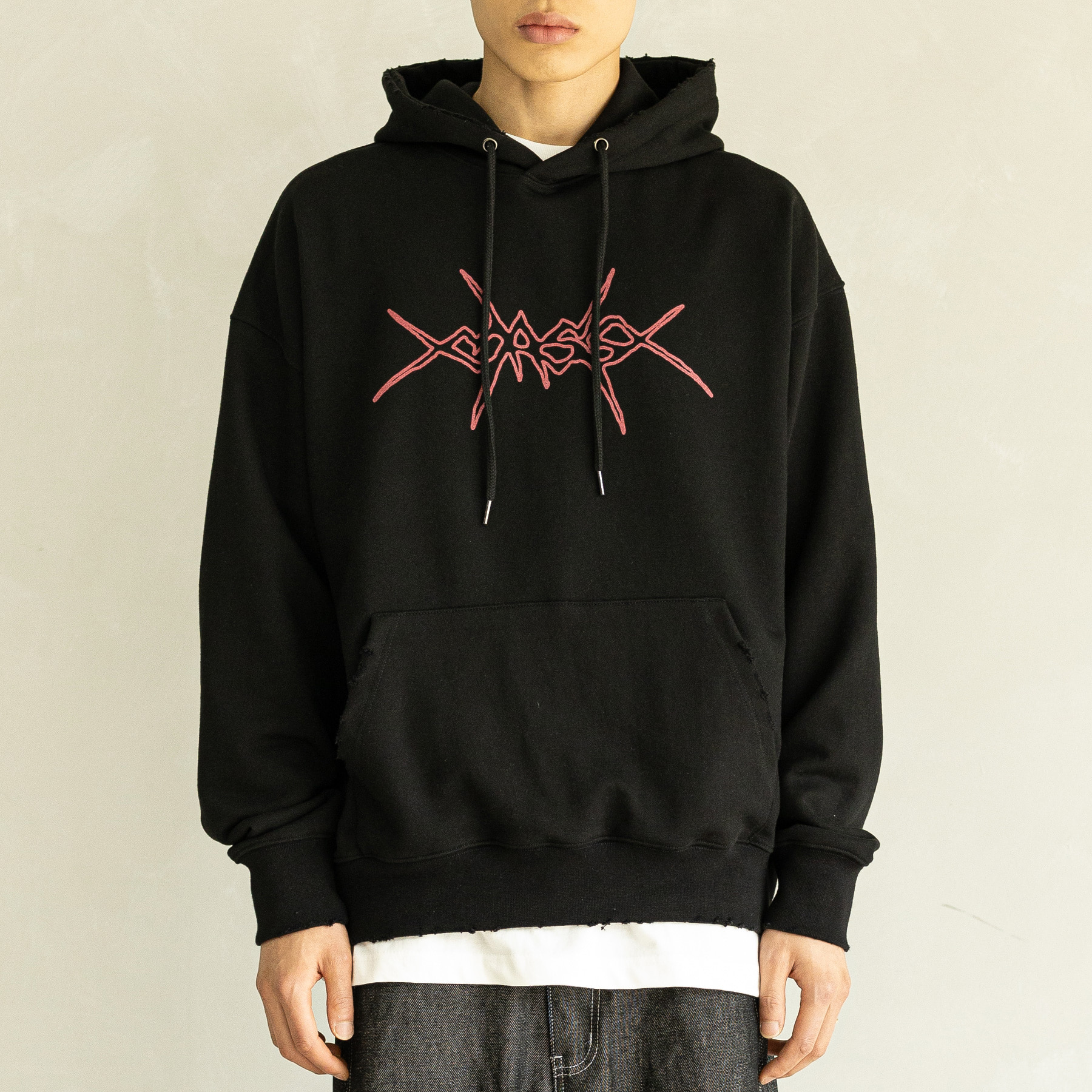 MASS THORN DESTROYED HOODIE MFHHD004-BK