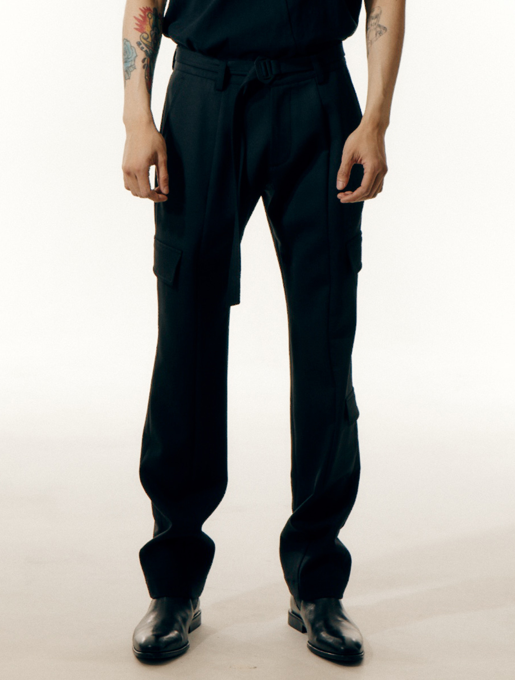 Sustainable Wool Side seam Edge Pocket Detailed Slim Trousers