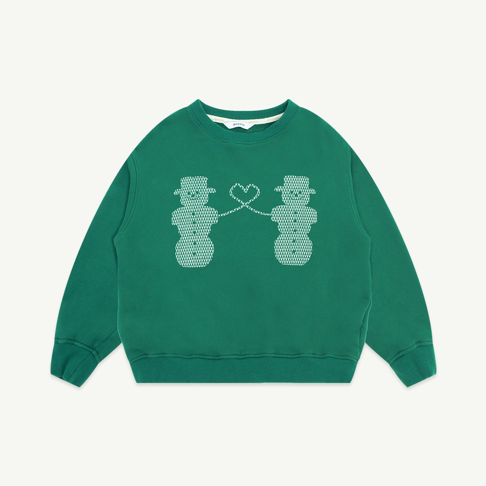 Christmas sweatshirt_Green_MR23A1024