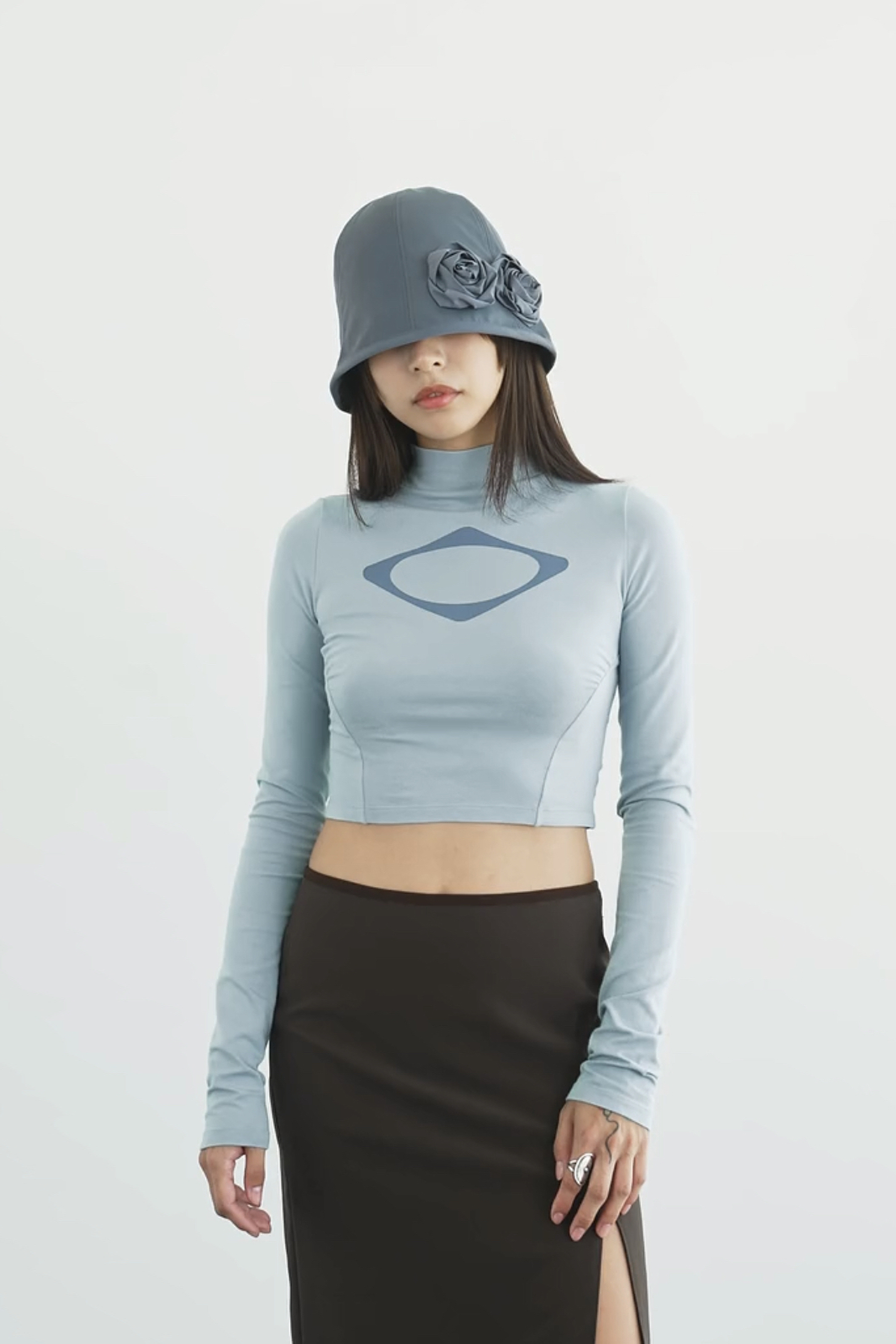 FITTED MOCK NECK LONG SLEEVE TOP_GREYISH BLUE