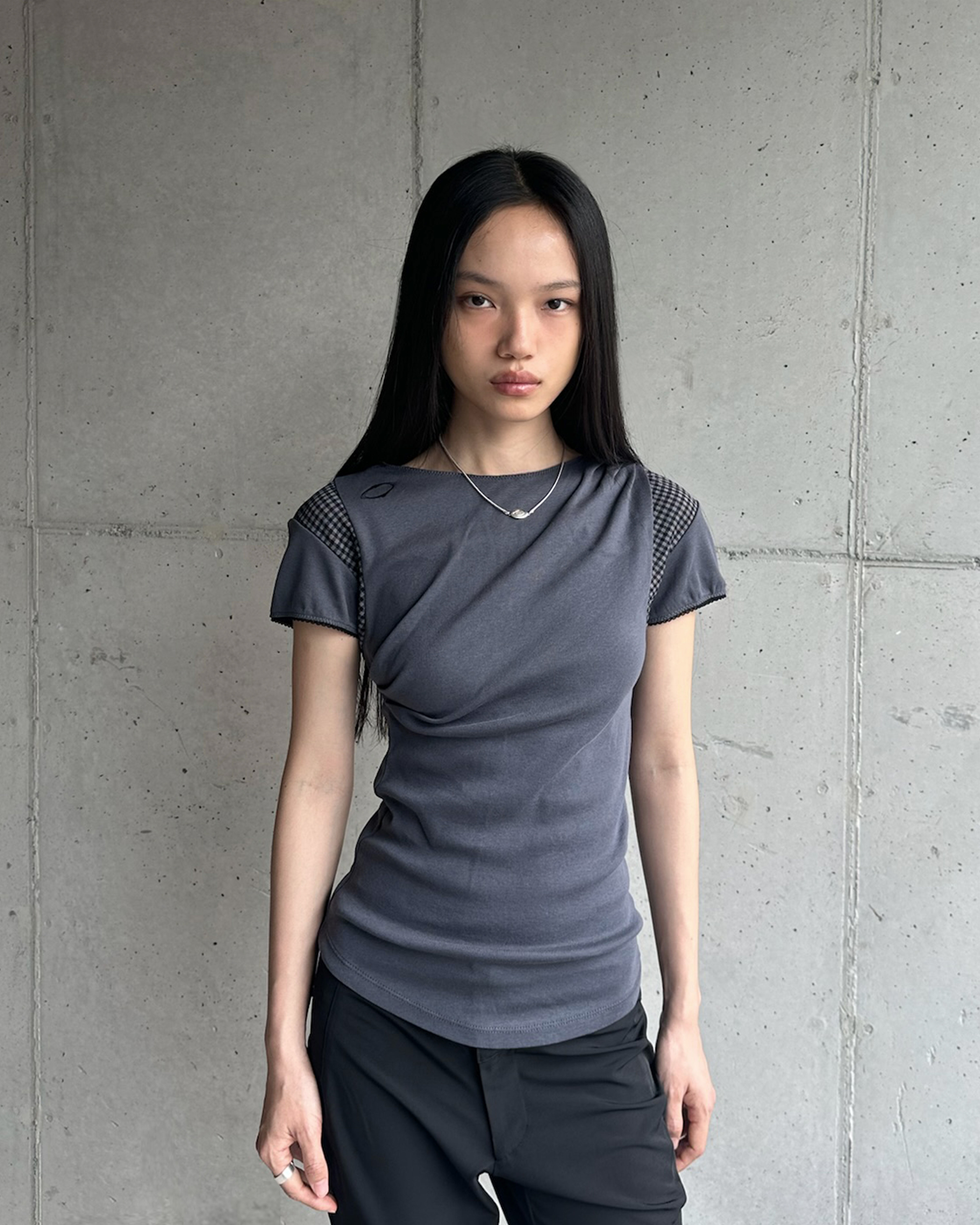 ★関税/送料込★MISCHIEF★COWL CHECK BLOCK TOP COWL CHECK BLOCK TOP_CHARCOAL - MISCHIEF