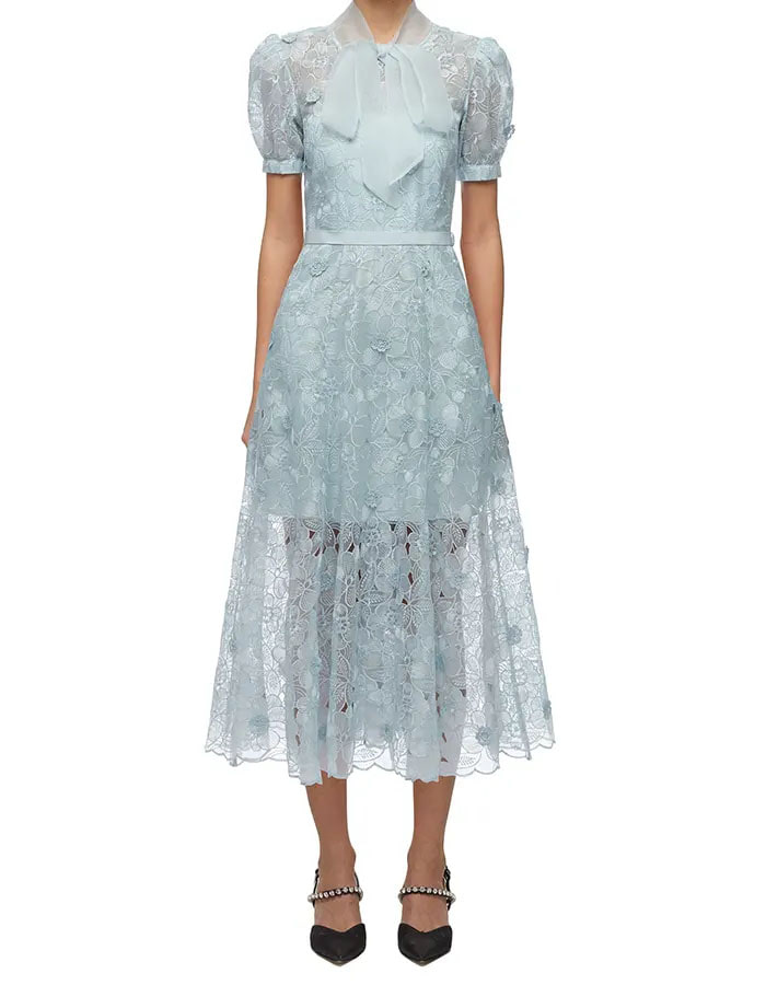 셀프포트레이트 3D 플라워 푸시보우 미디 드레스 / 라이트 블루