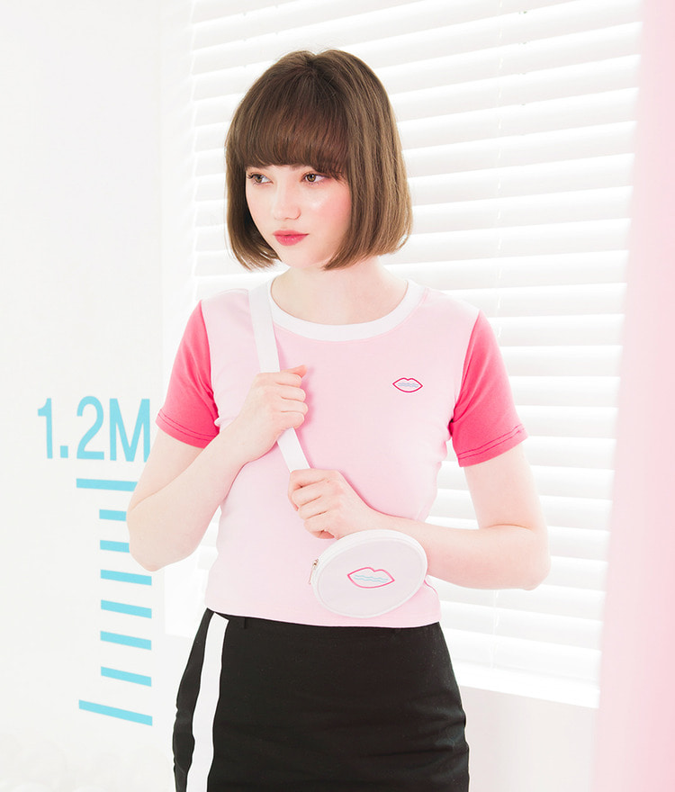 SEANLIPRound Neck Contrast Sleeve Top